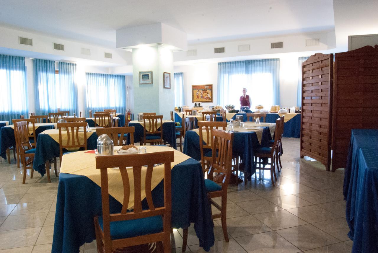 Hotel Dakar Living Vasto